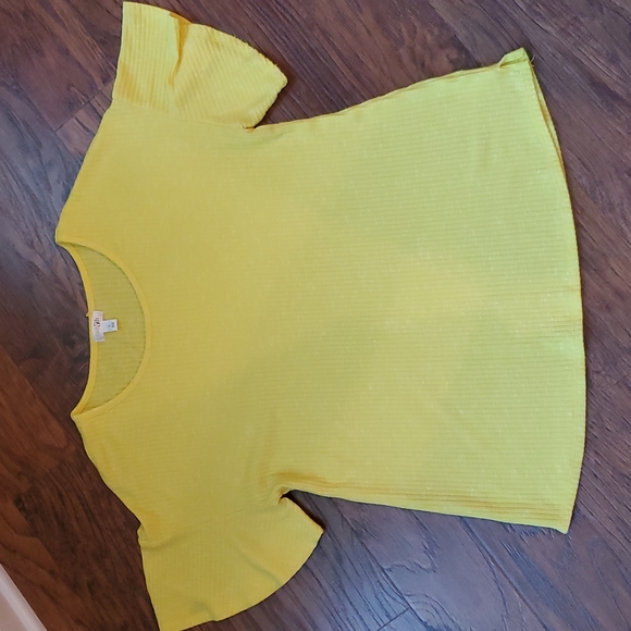 Top - Picture 4 of 13